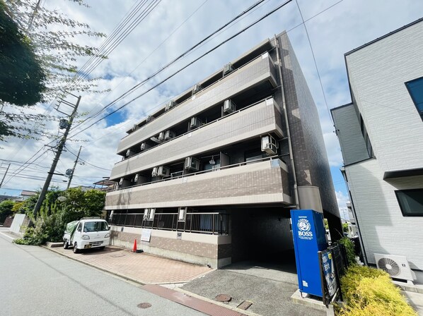 エステート弦四路の物件外観写真